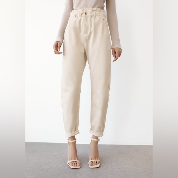 Zara Khaki Paper-Bag Jeans - Picture 1 of 6